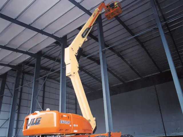 JLG EC600SJP telescópica